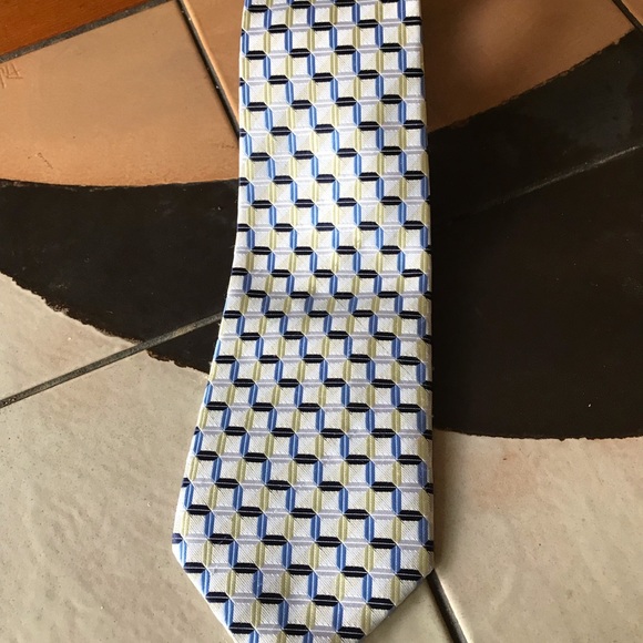Giorgio Armani hand made Italy tie - Picture 4 of 4